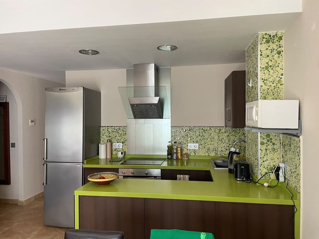 2 bedroom Apartment for rent in Nerja - € 1,300 (Ref: 9065045)