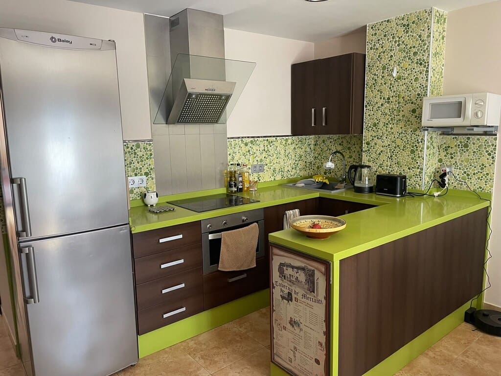 2 bedroom Apartment for rent in Nerja - € 1,300 (Ref: 9065045)