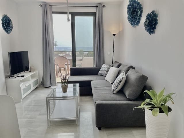 1 quarto Apartamento para arrendar em Nerja com piscina garagem - 1 000 € (Ref: 9074969)