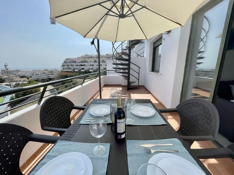 1 slaapkamer Appartement te huur in Nerja met zwembad garage - € 1.000 (Ref: 9074969)