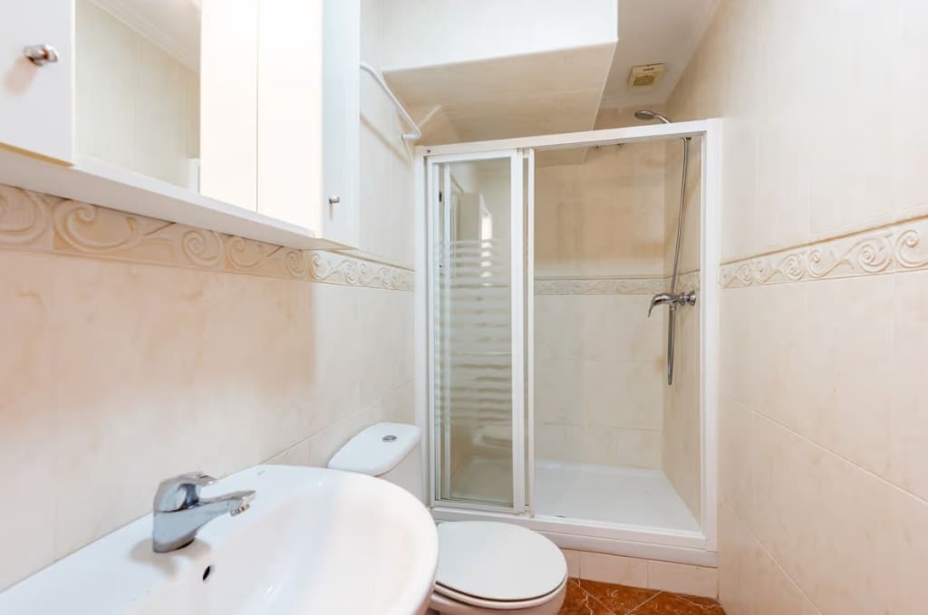 3 soveværelse Byhus til leje i Nerja med swimmingpool - € 1.200 (Ref: 9081404)