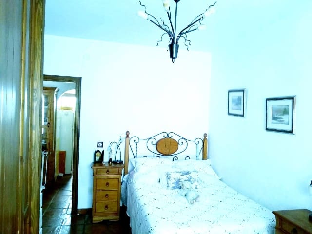 4 slaapkamer Huis te koop in Nerja - € 465.000 (Ref: 9102806)