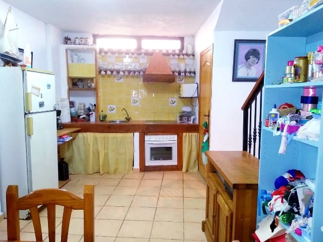 4 sypialnia Dom na sprzedaż w Nerja - 465 000 € (Ref: 9102806)