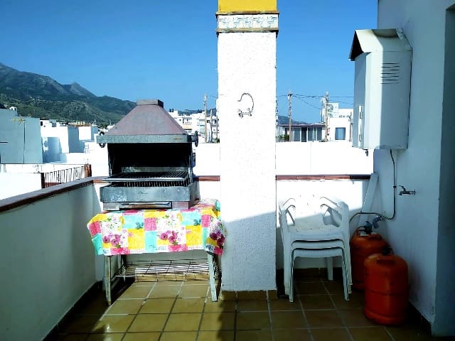 4 slaapkamer Huis te koop in Nerja - € 465.000 (Ref: 9102806)