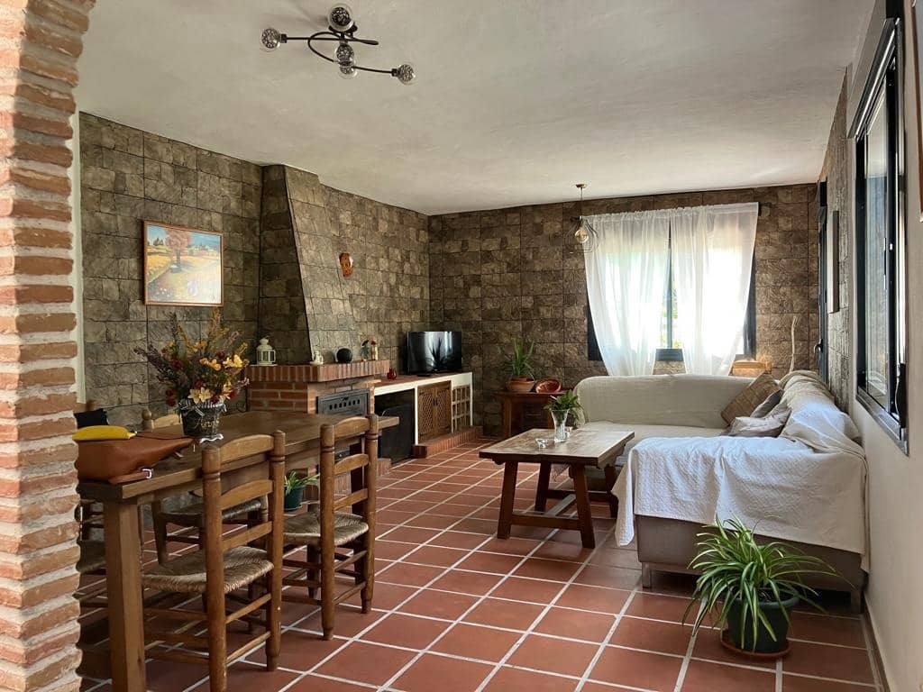 2 soveværelse Villa til salg i Frigiliana med swimmingpool - € 549.000 (Ref: 9118625)