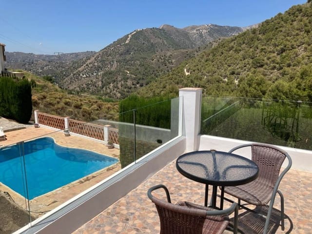 2 soveværelse Villa til salg i Frigiliana med swimmingpool - € 549.000 (Ref: 9118625)