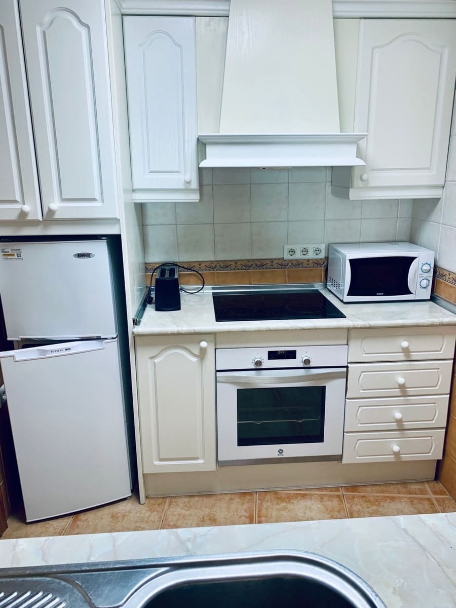 2 soverom Leilighet til salgs i Nerja med svømmebasseng - € 269 000 (Ref: 9136983)