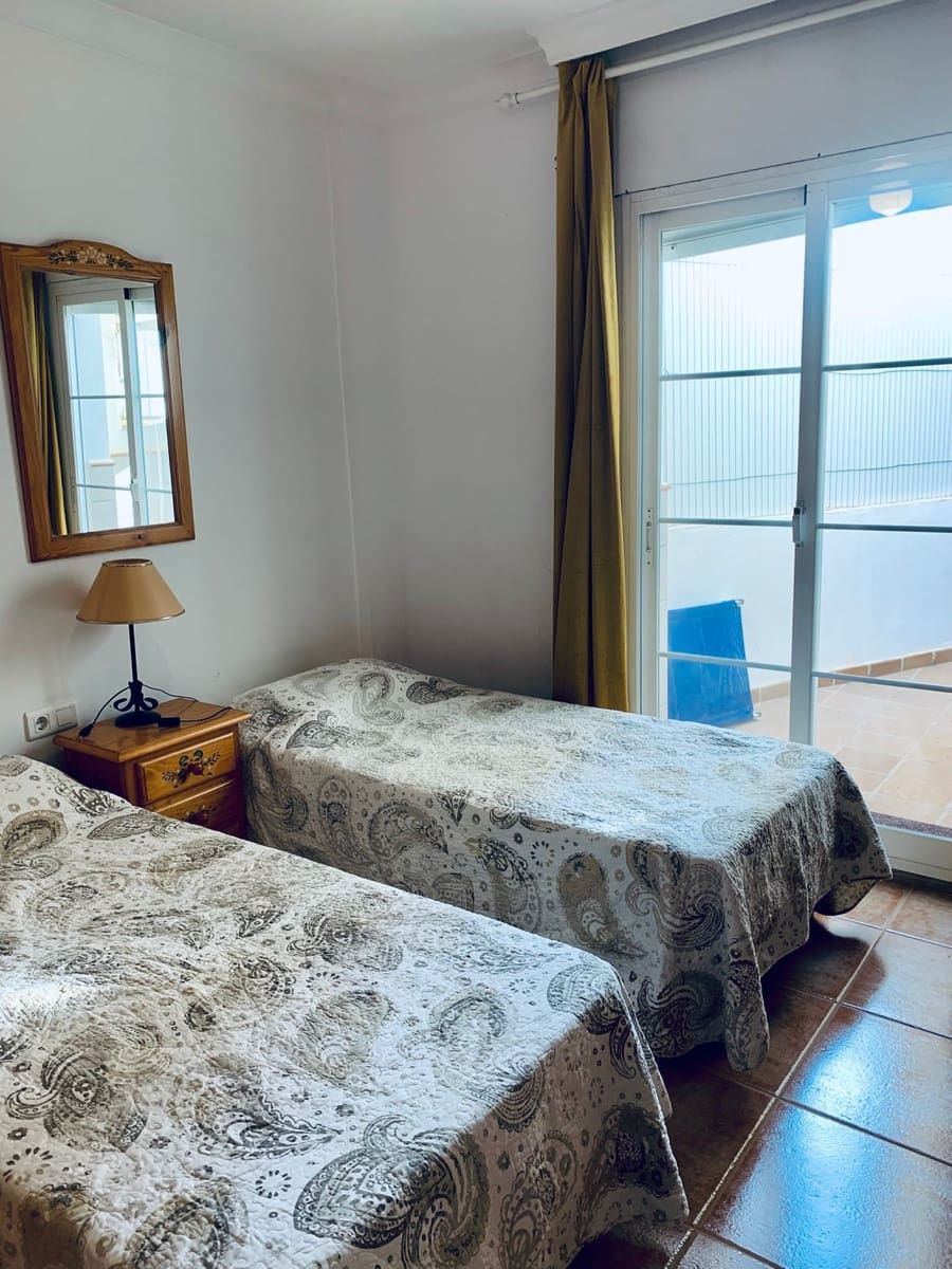 2 soverom Leilighet til salgs i Nerja med svømmebasseng - € 269 000 (Ref: 9136983)