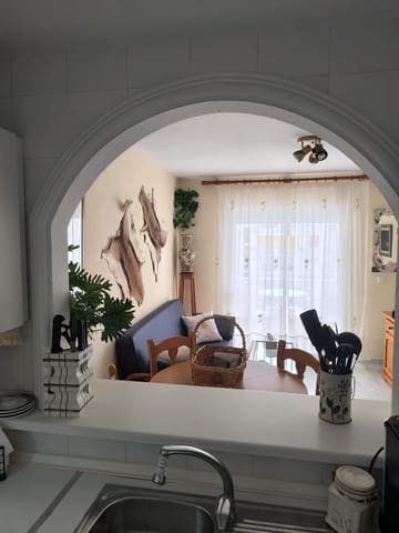 1 quarto Apartamento para arrendar em Torrox-Costa, Torrox com piscina - 750 € (Ref: 9195447)
