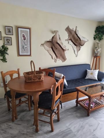 1 quarto Apartamento para arrendar em Torrox-Costa, Torrox com piscina - 750 € (Ref: 9195447)