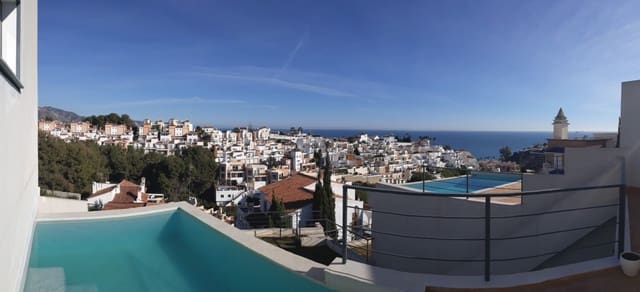 5 slaapkamer Villa te huur in Burriana, Nerja met zwembad garage - € 2.000 (Ref: 9195448)