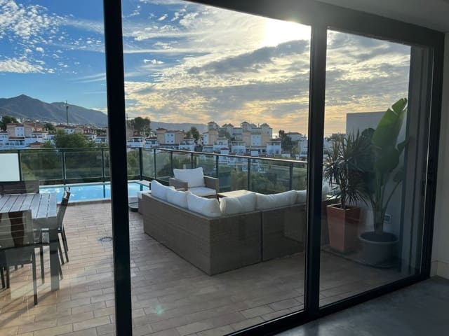 3 soverom Villa til leie i Burriana, Nerja med svømmebasseng - € 2 000 (Ref: 9204407)