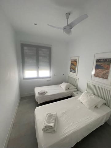 3 soverom Villa til leie i Burriana, Nerja med svømmebasseng - € 2 000 (Ref: 9204407)