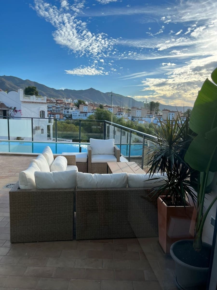 3 soveværelse Villa til leje i Nerja med swimmingpool - € 2.000 (Ref: 9204407)