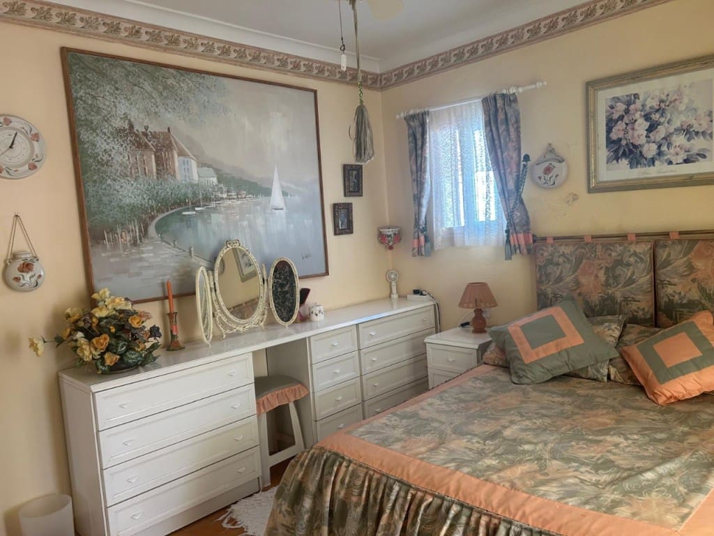 4 soveværelse Finca/Landehus til salg i Frigiliana med swimmingpool - € 370.000 (Ref: 9208240)