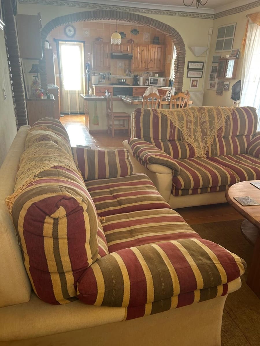 4 soveværelse Finca/Landehus til salg i Frigiliana med swimmingpool - € 370.000 (Ref: 9208240)