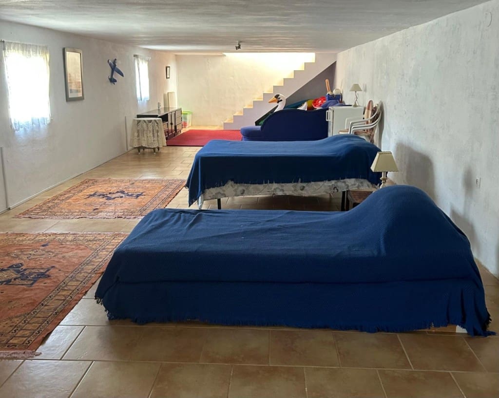 4 soveværelse Finca/Landehus til salg i Frigiliana med swimmingpool - € 370.000 (Ref: 9208240)