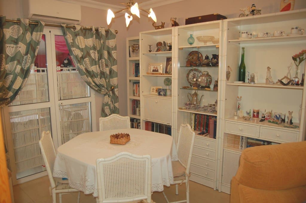 4 sypialnia Willa na sprzedaż w Nerja z basenem - 365 000 € (Ref: 9236387)