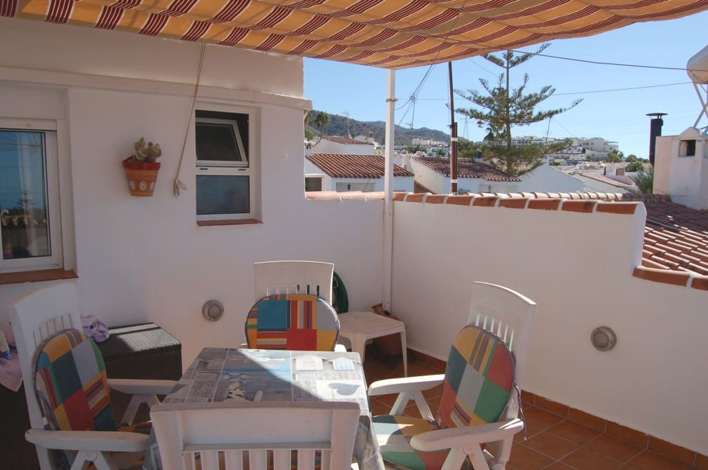 4 sypialnia Willa na sprzedaż w Nerja z basenem - 365 000 € (Ref: 9236387)