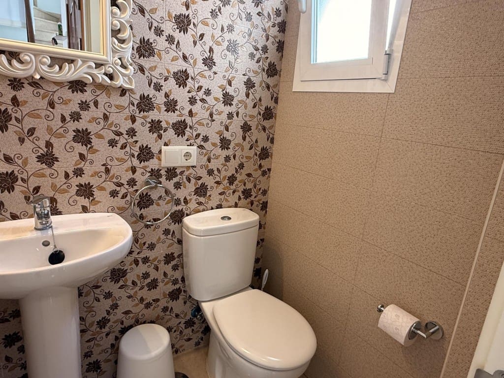 3 bedroom Villa for sale in Nerja with pool garage - € 675,000 (Ref: 9276160)