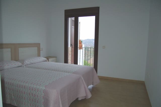 3 soveværelse Lejlighed til leje i Frigiliana - € 1.200 (Ref: 9296726)