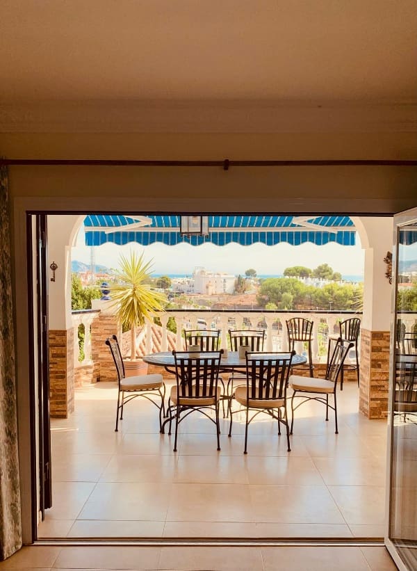 3 sovrum Villa till salu i Nerja med pool - 649 000 € (Ref: 9310700)