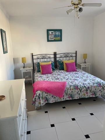 3 soveværelse Villa til salg i Nerja med swimmingpool - € 649.000 (Ref: 9310700)