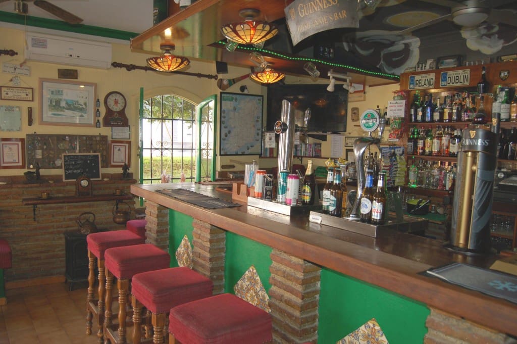 Restaurant/Bar til salg i Nerja - € 349.000 (Ref: 9312582)