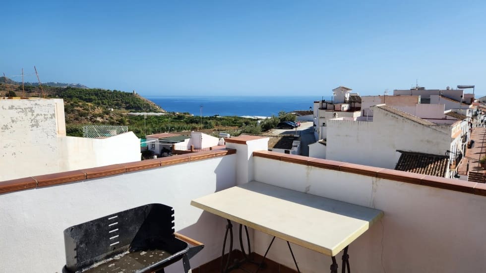 3 soverom Leilighet til leie i Maro - € 1 000 (Ref: 9317635)