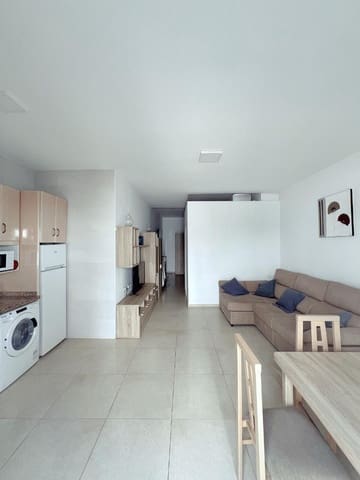 1 soveværelse Lejlighed til leje i Nerja - € 700 (Ref: 9349096)