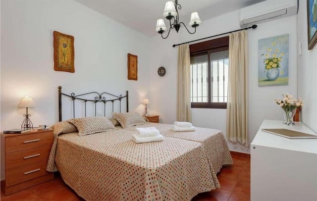 1 makuuhuone Maalaistalo vuokrattavana paikassa Frigiliana mukana uima-altaan 
autotalli - 800 € (Ref: 9387618)