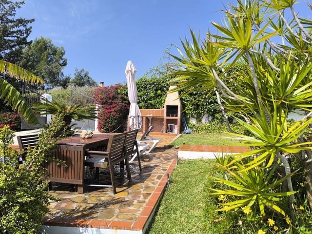 1 makuuhuone Maalaistalo vuokrattavana paikassa Frigiliana mukana uima-altaan 
autotalli - 800 € (Ref: 9387618)