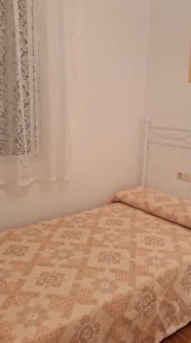 2 camera da letto Villetta Bifamiliare da affittare in Frigiliana - 900 € (Rif: 9390337)