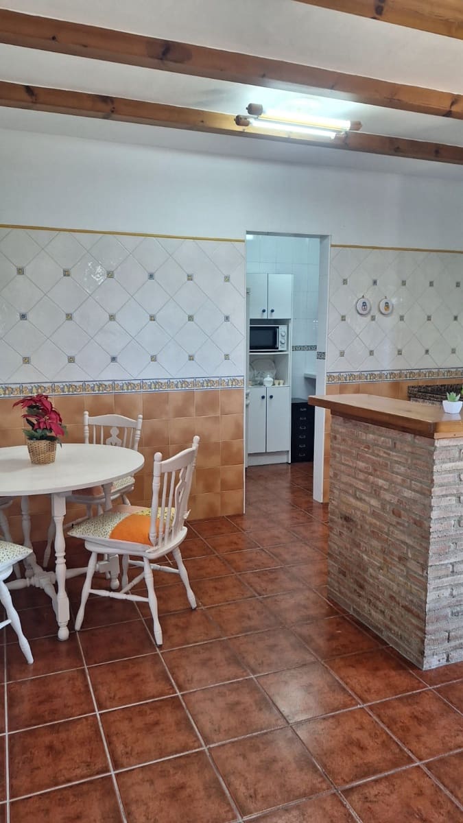 2 camera da letto Villetta Bifamiliare da affittare in Frigiliana - 900 € (Rif: 9390337)