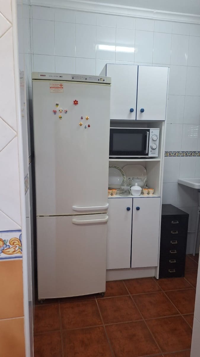 2 camera da letto Villetta Bifamiliare da affittare in Frigiliana - 900 € (Rif: 9390337)