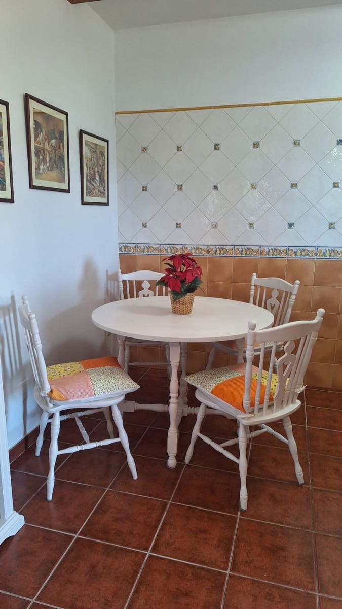 2 camera da letto Villetta Bifamiliare da affittare in Frigiliana - 900 € (Rif: 9390337)