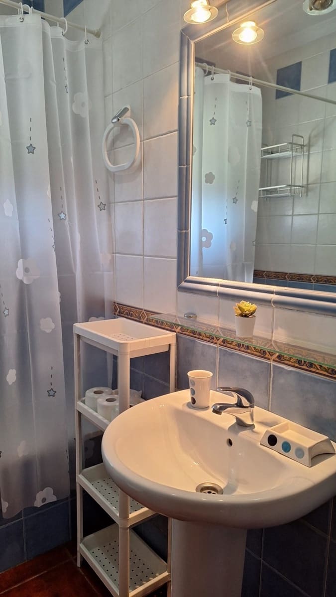 2 camera da letto Villetta Bifamiliare da affittare in Frigiliana - 900 € (Rif: 9390337)