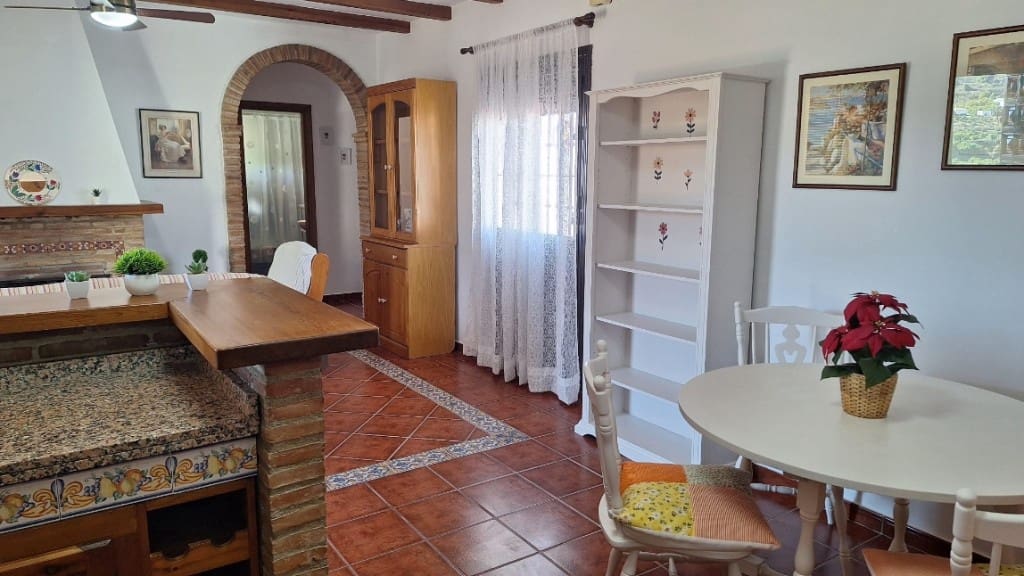 2 camera da letto Villetta Bifamiliare da affittare in Frigiliana - 900 € (Rif: 9390337)