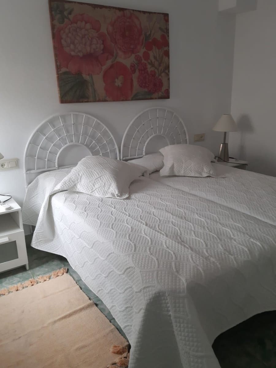 2 slaapkamer Huis te huur in El Morche - € 850 (Ref: 9395780)