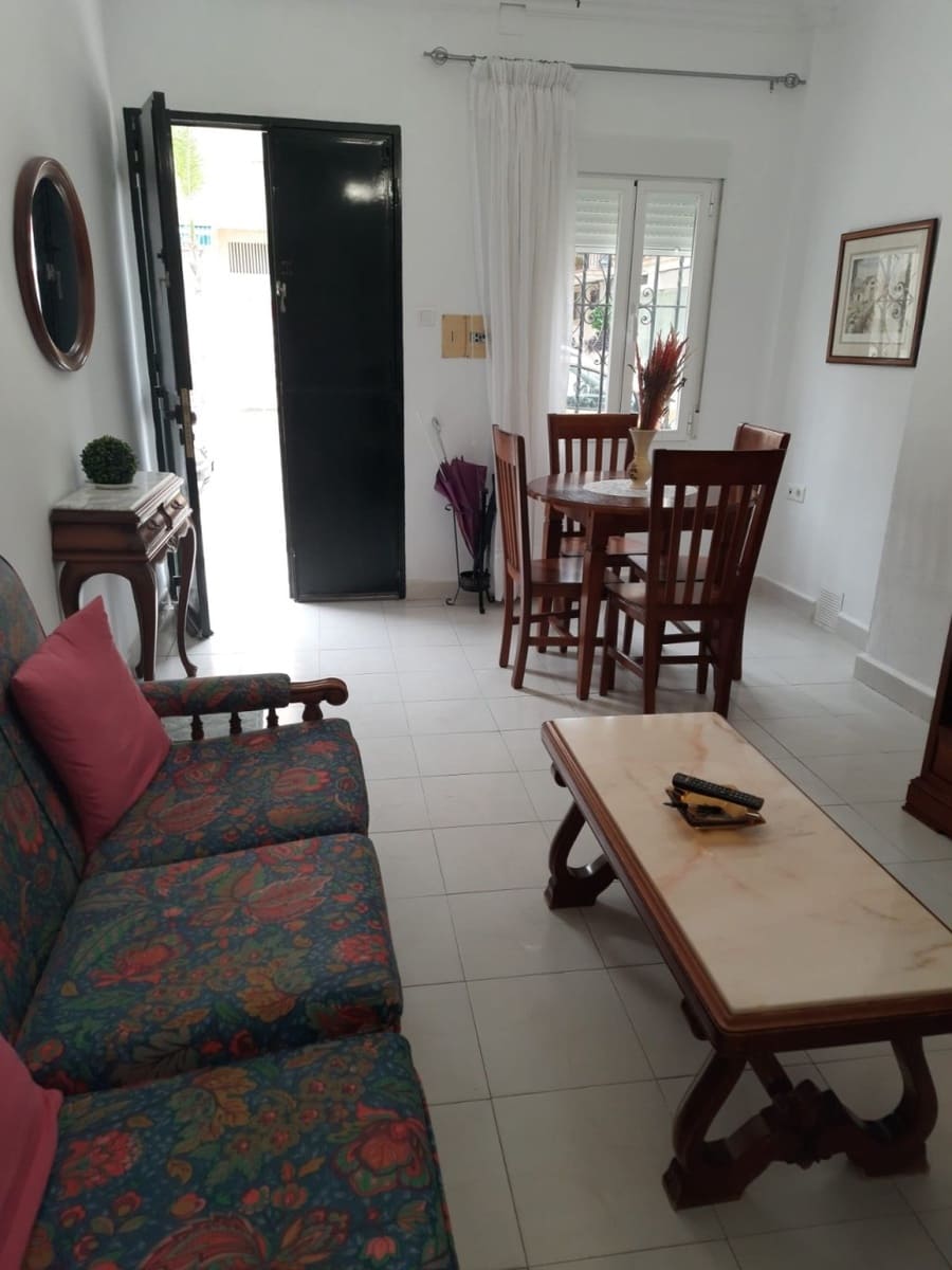 2 slaapkamer Huis te huur in El Morche - € 850 (Ref: 9395780)