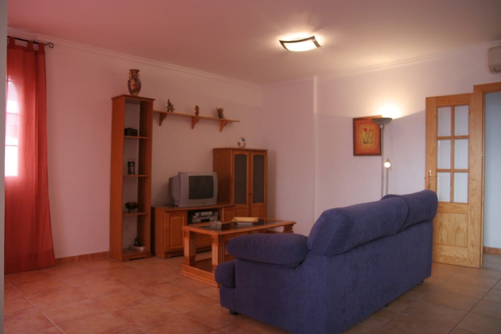 3 bedroom Apartment for rent in Nerja with garage - € 1,500 (Ref: 9410705)
