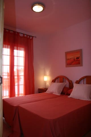 3 soveværelse Lejlighed til leje i Burriana, Nerja med garage - € 1.500 (Ref: 9410705)