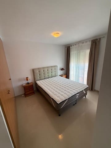 3 quarto Casa em Banda para arrendar em Nerja com piscina - 1 700 € (Ref: 9426940)
