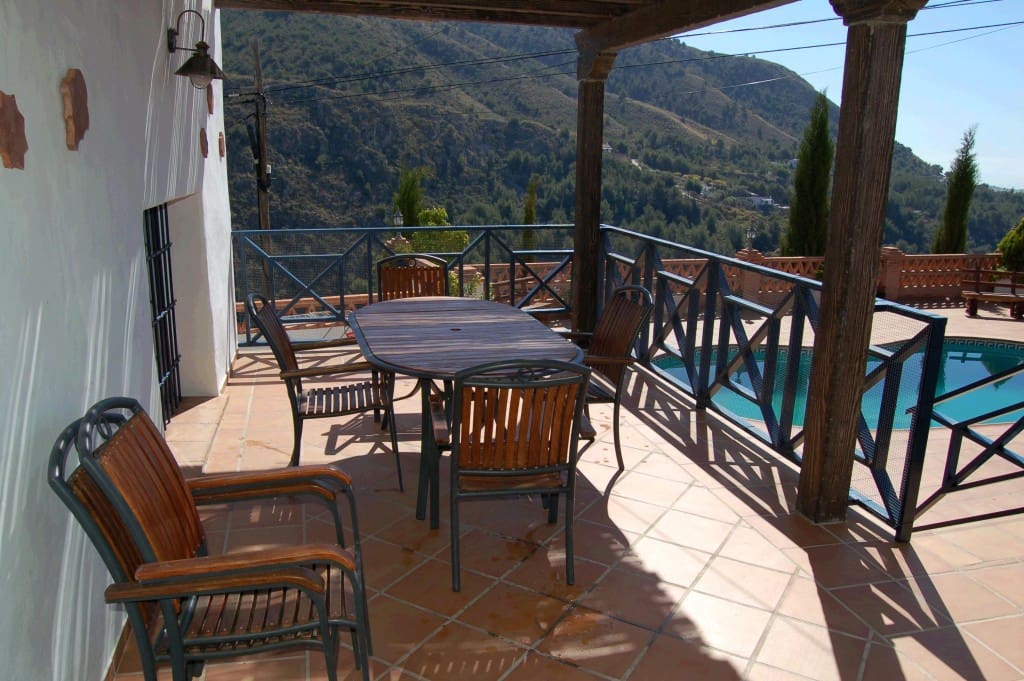 3 bedroom Villa for rent in Frigiliana with pool - € 1,700 (Ref: 9445896)