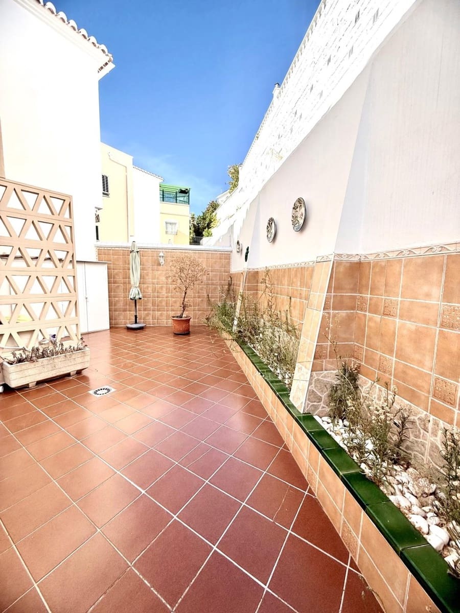 3 bedroom Townhouse for sale in Nerja with pool - € 429,900 (Ref: 9461820)