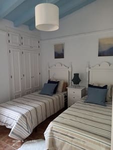 3 bedroom Villa for rent in Frigiliana with pool garage - € 1,800 (Ref: 9540891)