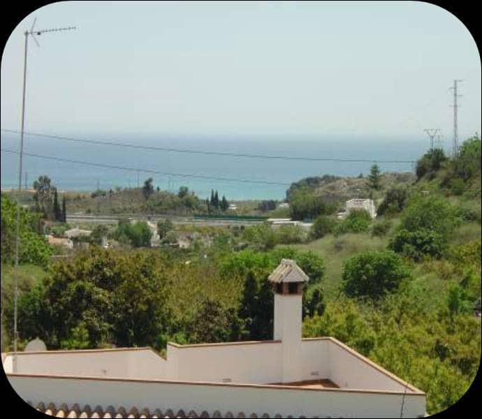 3 bedroom Villa for rent in Frigiliana with pool garage - € 1,800 (Ref: 9540891)