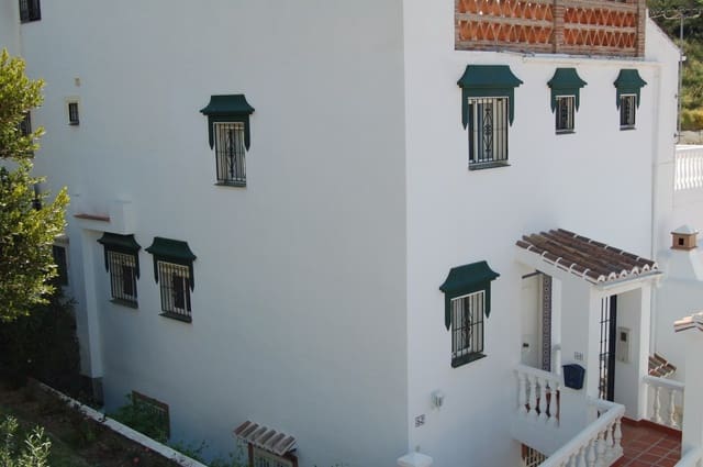 3 Zimmer Apartment zu verkaufen in El Peñoncillo, Torrox mit Pool - 310.000 € (Ref: 9561381)