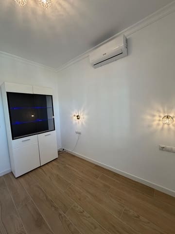 Appartement de 2 chambres à louer à El Peñoncillo, Torrox avec piscine - 1 250 € (Ref: 9604651)