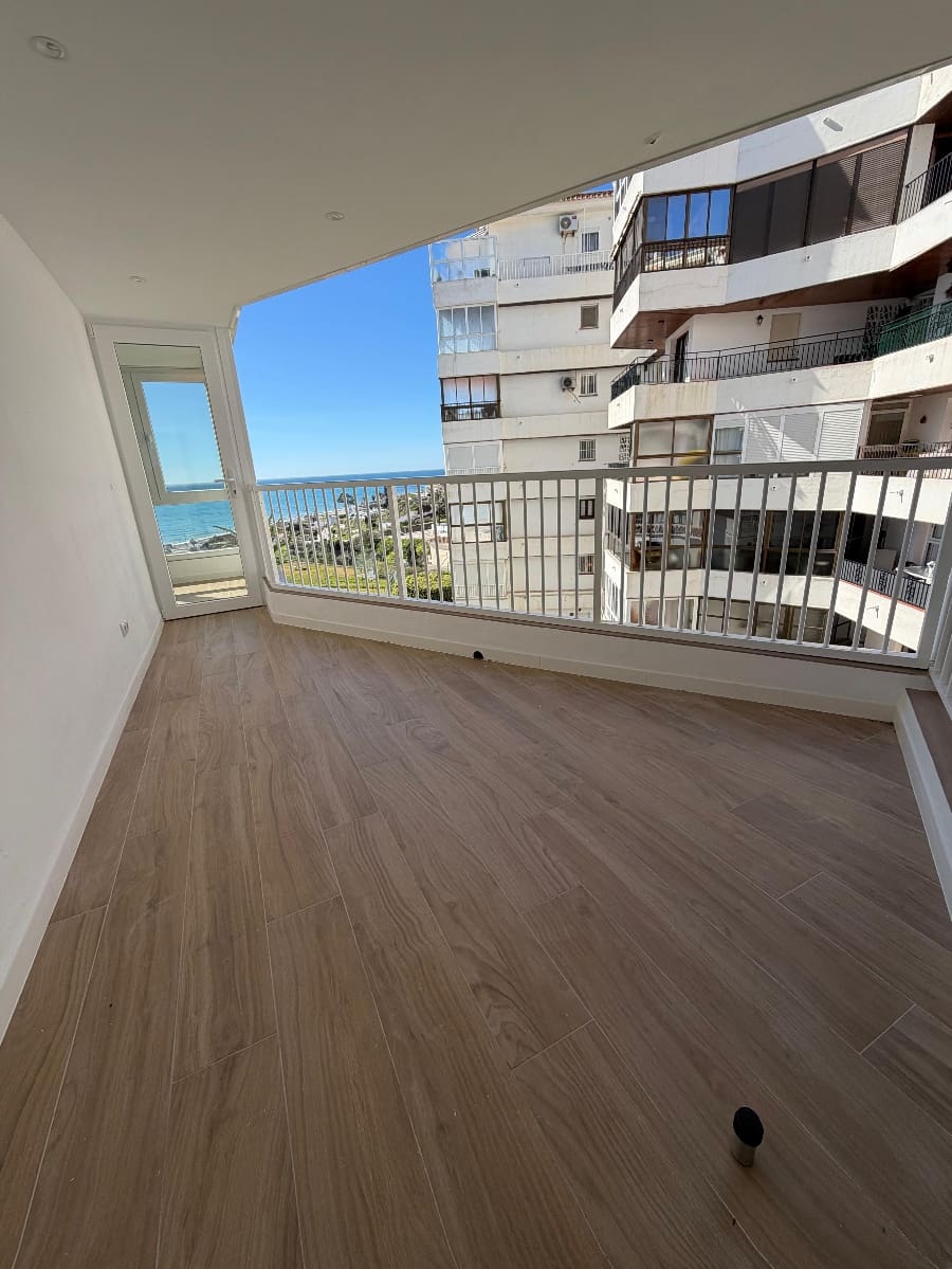 2 soverom Leilighet til leie i El Penoncillo med svømmebasseng - € 1 250 (Ref: 9604651)